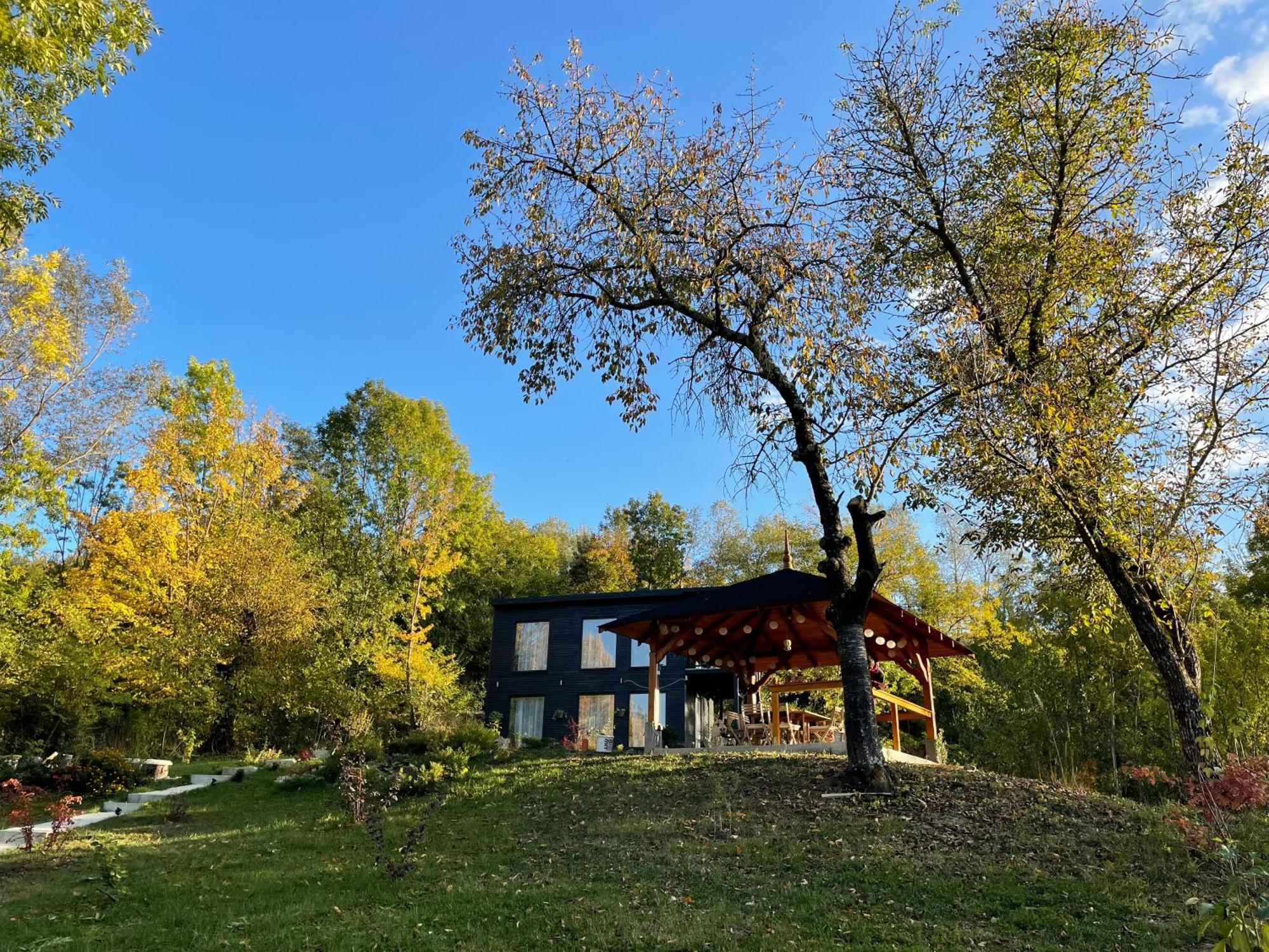 Casa De Pe Un Deal-Provita De Sus-Prahova Exterior photo